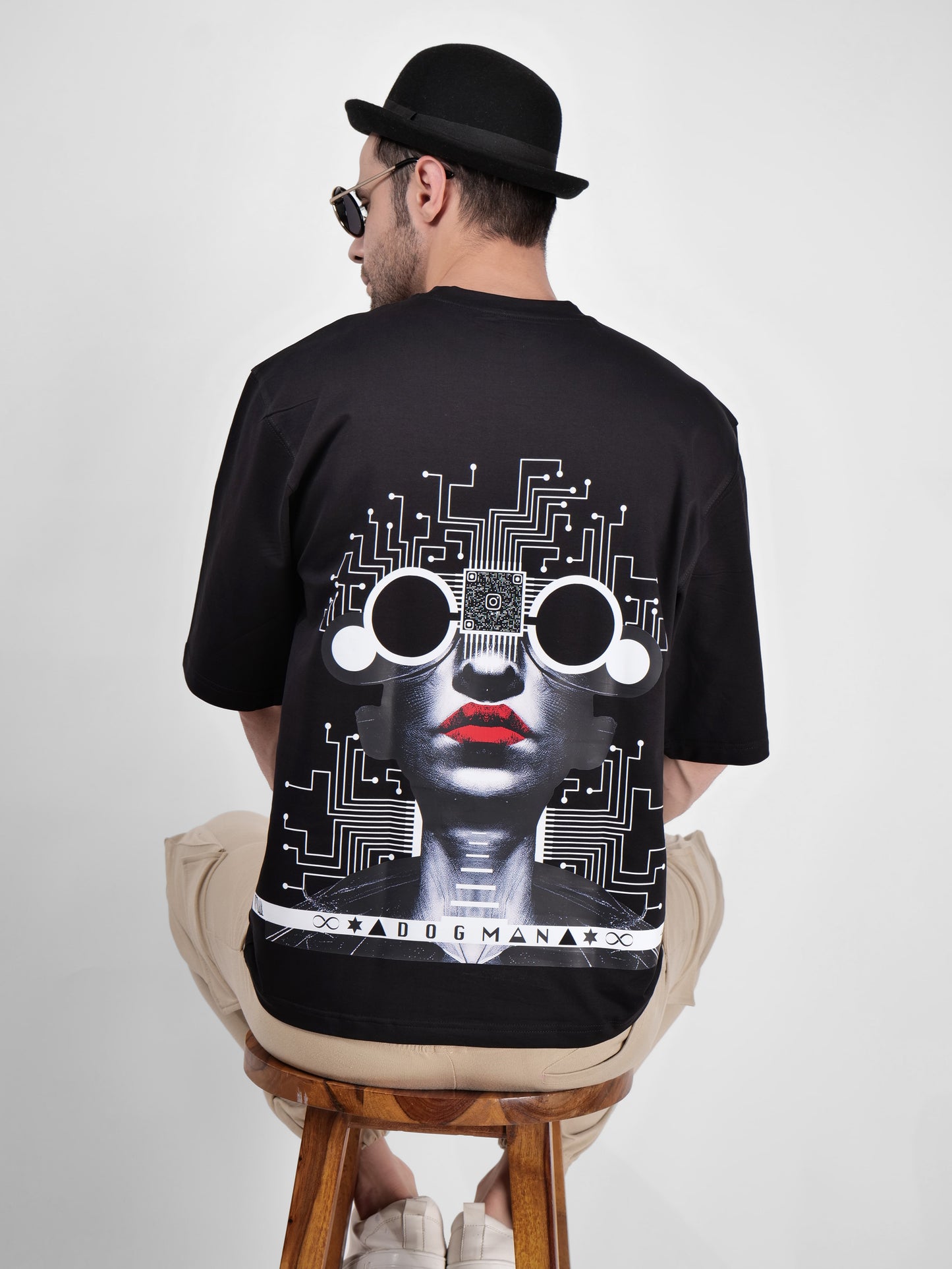 ALPHA SERIES(A09)-BLACK OVERSIZED UNISEX TSHIRT